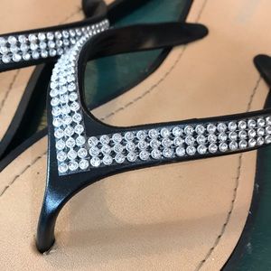 Ardene Shoes - Bling Flip Flops 👡 Ardene Shoes - Bling Flip Flops 👡